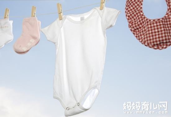 洗衣“盲妈”真不少  宝宝衣物你真的会洗吗？