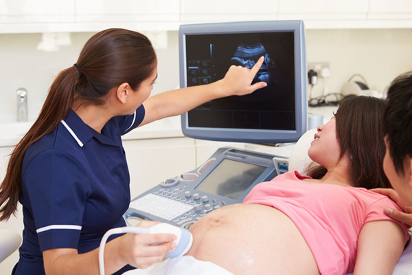 【情】胎儿缺氧b超能看出来吗 怎样判断胎儿是否缺氧