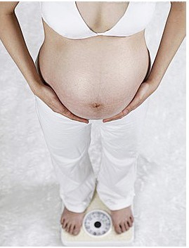 孕妇体重自测方法 孕期体重增长标准表
