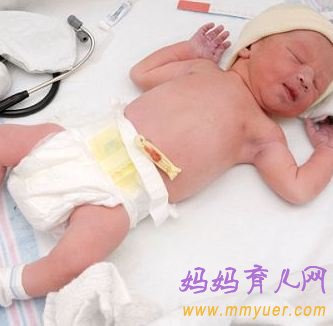 新生儿脐带脱落后怎么护理？