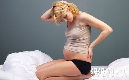 孕期腰疼是孕妇常见病症，教你几招缓解疼痛