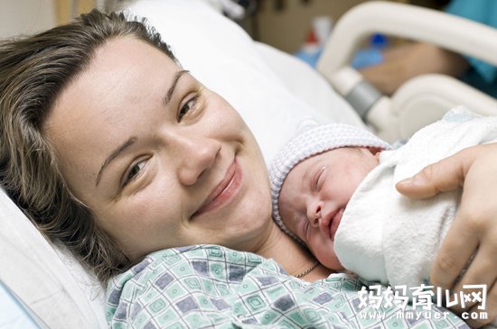 出生1-42天宝宝体检时间及项目