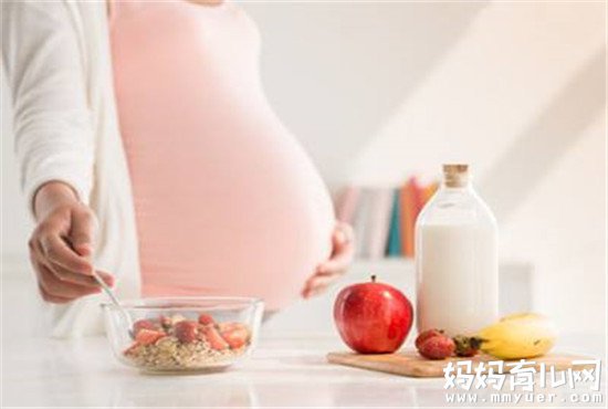 孕妇晚上加餐吃什么好 这3种食物最适合孕妇作