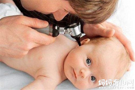 小儿中耳炎的症状 4招教你怎么判断宝宝