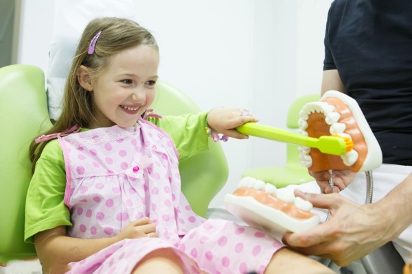 小孩骨性龅牙可以预防 错过牙齿矫正时间可能