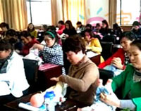 哪里有月嫂_正规职业培训哪家好-杭州牵爱母婴服务有限公司